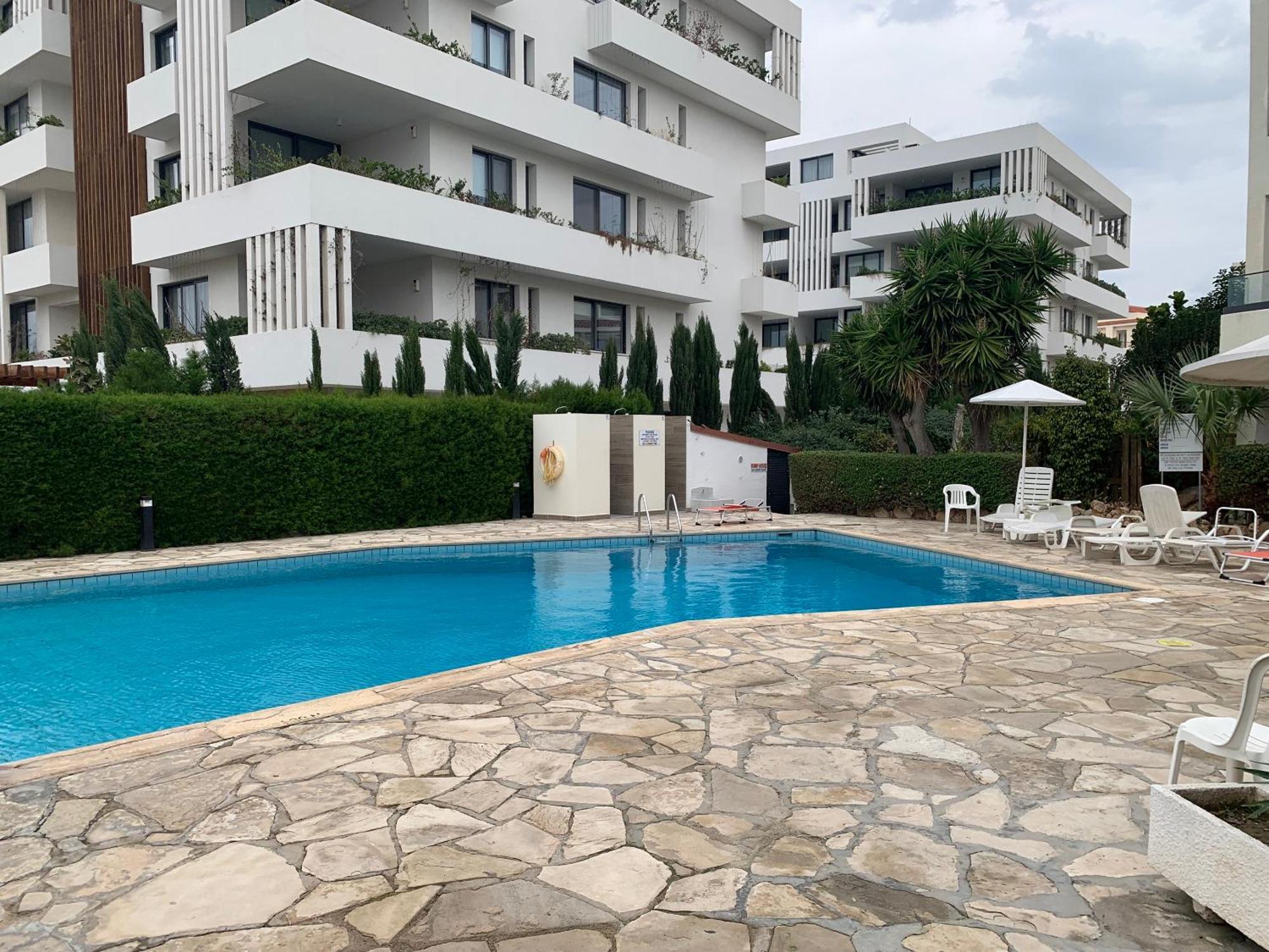 Phaedrus Living: Byzantium Modern City Flat Paphos Bagian luar foto
